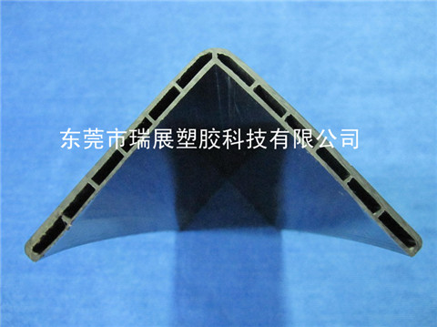 黑色冷頂塑膠異型材