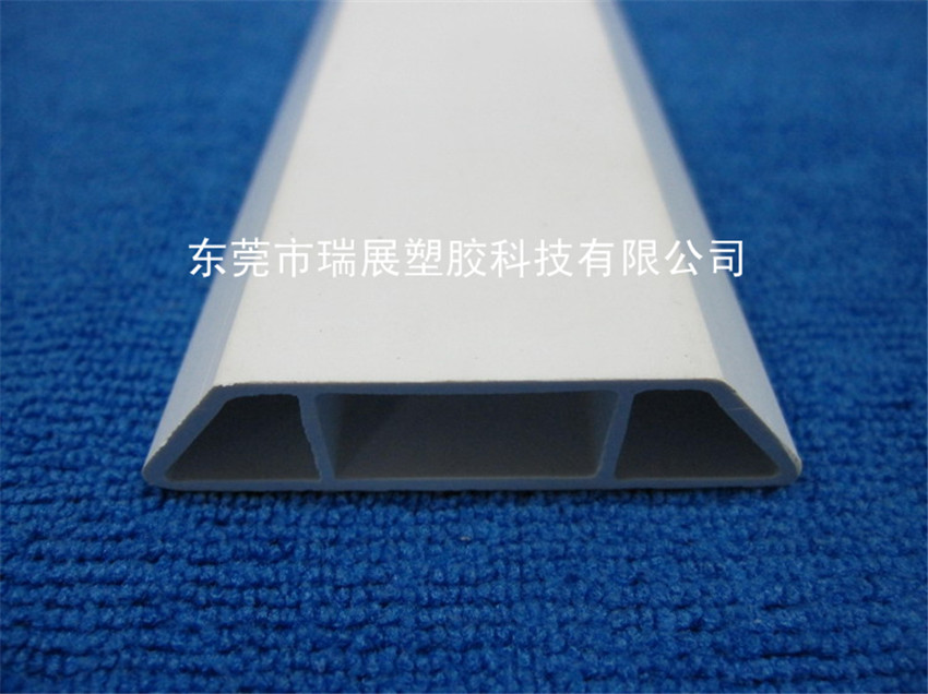 白色PVC塑膠異型材