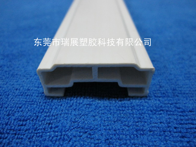 工程塑膠擠出異型材