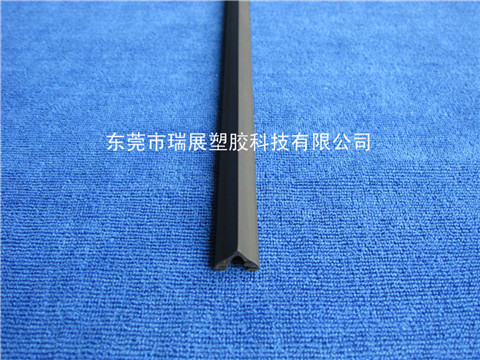 雨刮器橡膠背套